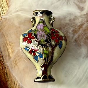 🖤Vtg Cloisonné Vase 🏺 design pendant